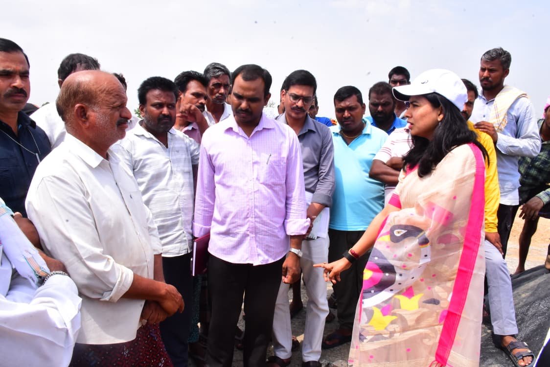 తడిసిన ధాన్యం సేకరణకు రైతులకు ఇబ్బందులు లేకుండా చర్యలు